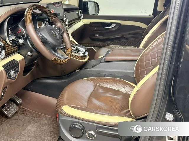 Mercedes-Benz V-class id 4239538 из Китая 2