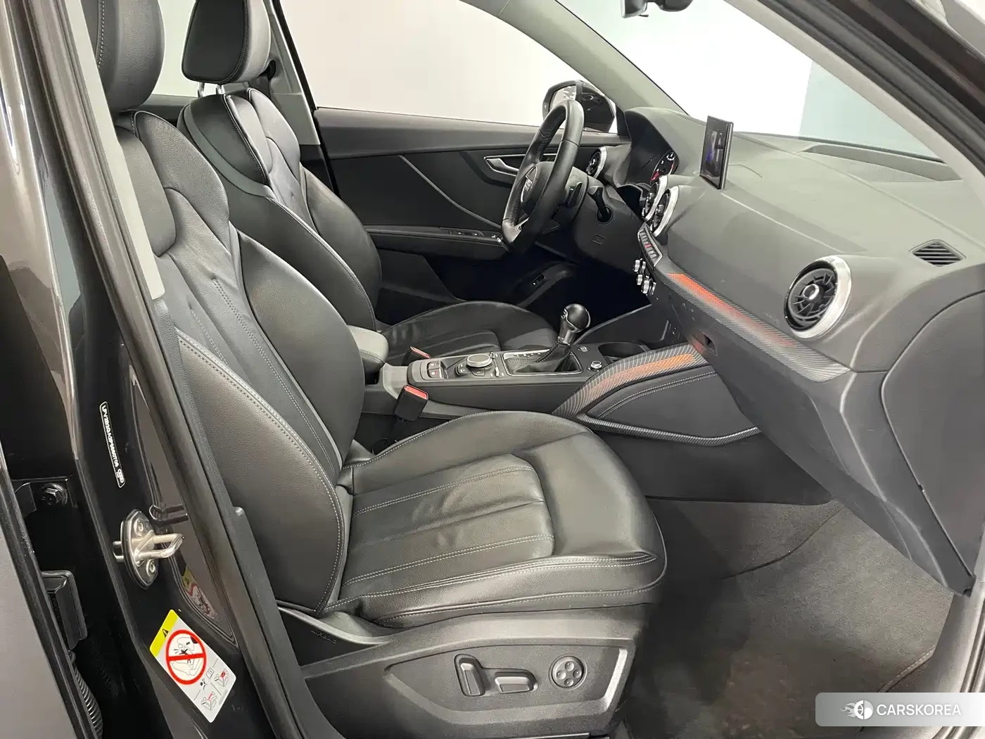 Audi Q2L id 4617061 из Китая 10