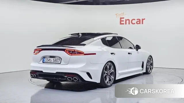 Kia Stinger id 3578778 из Кореи 12