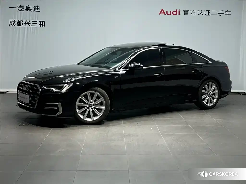 Audi A6L id 4649352 из Китая 9