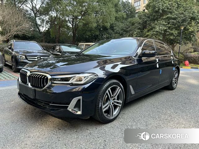 BMW 5 series 2023 Черный из Китая, фото 3