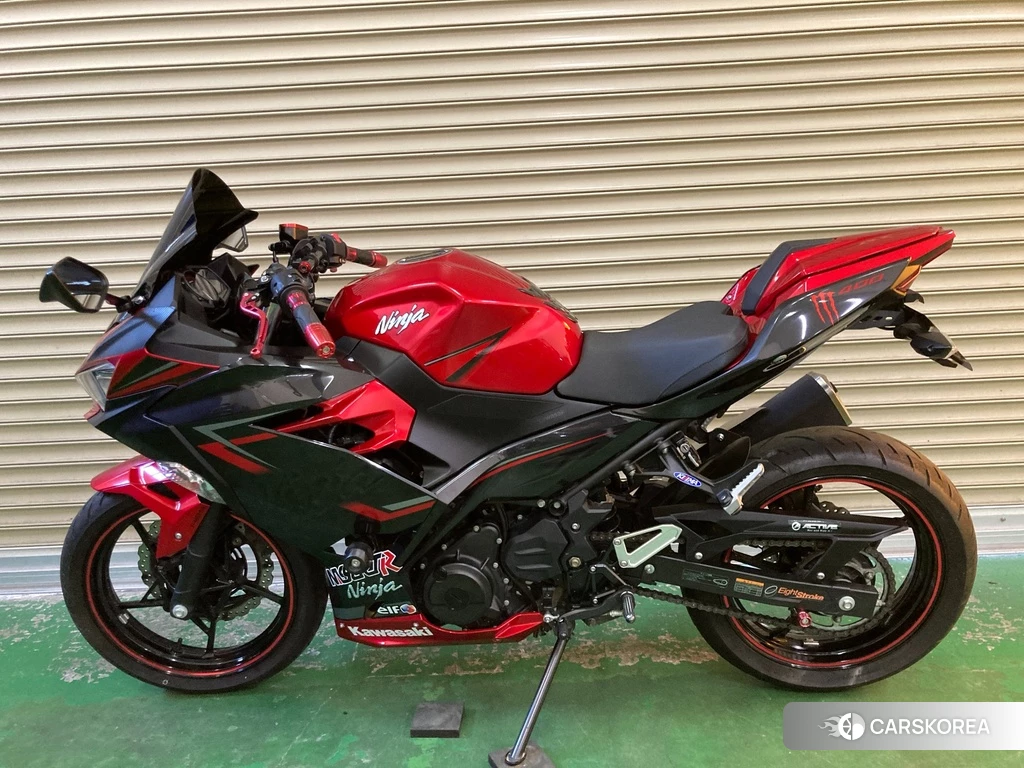 Проданный Kawasaki Ninja 400-2 2019 из Японии