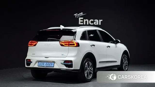 Kia Niro EV id 3671433 из Кореи 12