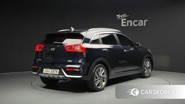 Kia Niro id 3845728 из Кореи 12