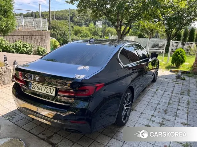 BMW 5 Series (G30) id 3021361 из Кореи 12