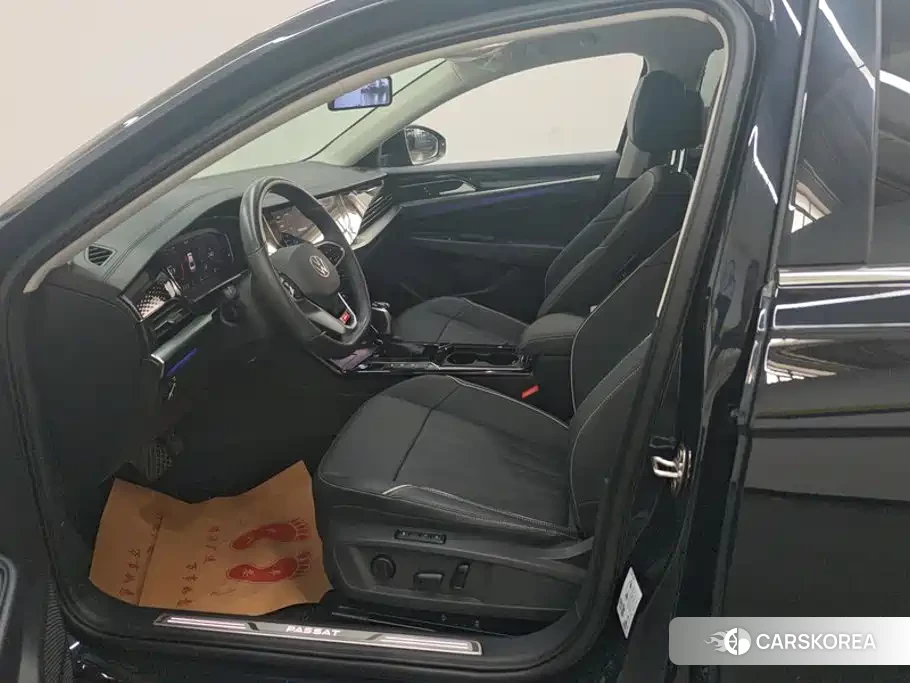 Volkswagen Passat id 4679492 из Китая 8