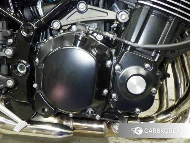 Engine photo