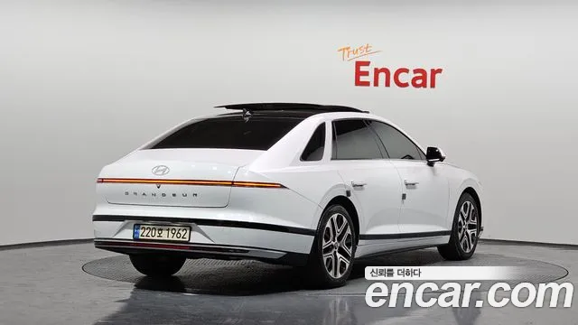 Hyundai Grandeur Hybrid (GN7) id 2503144 из Кореи 12