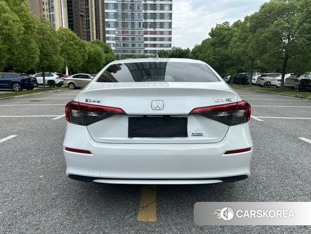 Honda Civic 2022 Белый из Китая, фото 4
