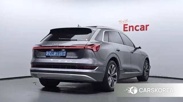 Audi e-Tron id 2994892 из Кореи 12