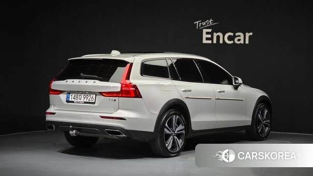 Volvo V60 Cross-Country 2nd Generation id 4557331 из Кореи 12