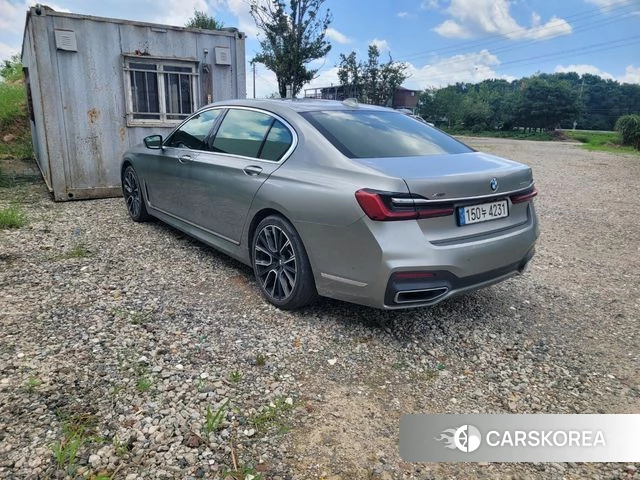BMW 7 Series (G11) 2020 Серебристо-серый из Кореи, фото 2