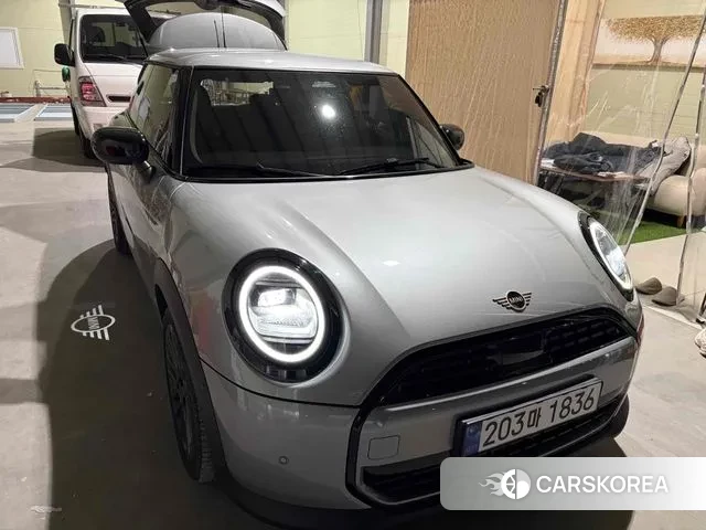 Mini Cooper C 4th generation 2024 Серебряный из Кореи, фото 2