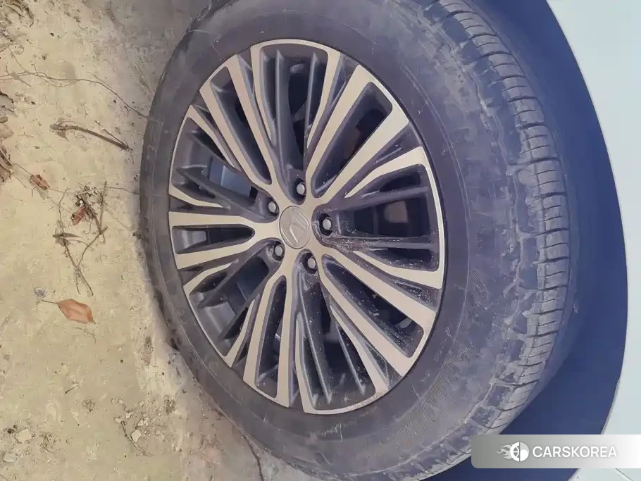 Honda Crown Road id 4629641 из Китая 8