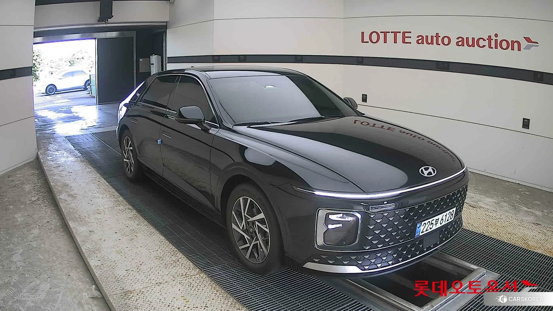 Hyundai Grandeur Hybrid id 4679307 из Кореи 12