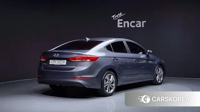 Hyundai Avante AD id 3505501 из Кореи 12