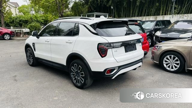 Lynk 01 2020 Белый из Китая, фото 2