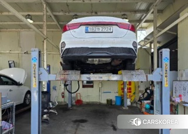 Kia The New K3 2nd generation 2021 Белый из Кореи, фото 2