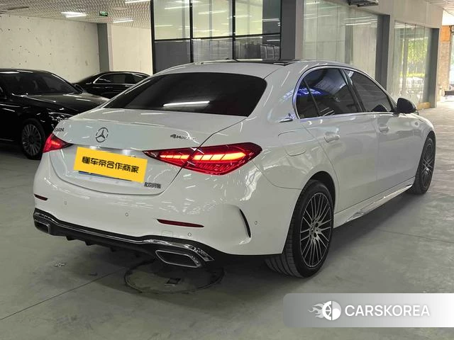 Mercedes-Benz Class C 2024 Белый из Китая, фото 2
