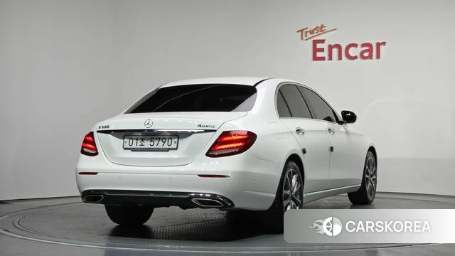 Mercedes-Benz E-Class W213 id 4363308 из Кореи 12