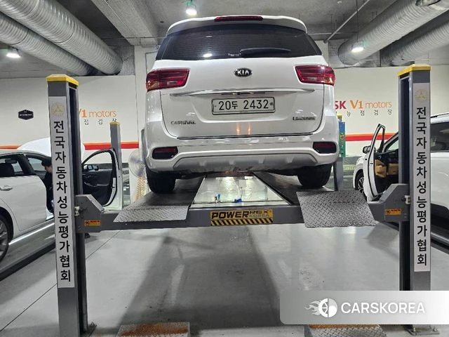 Kia The New Carnival 2018 Белый из Кореи, фото 2