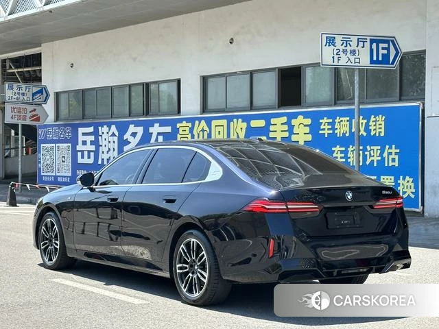 BMW 5 series id 4272359 из Китая 10