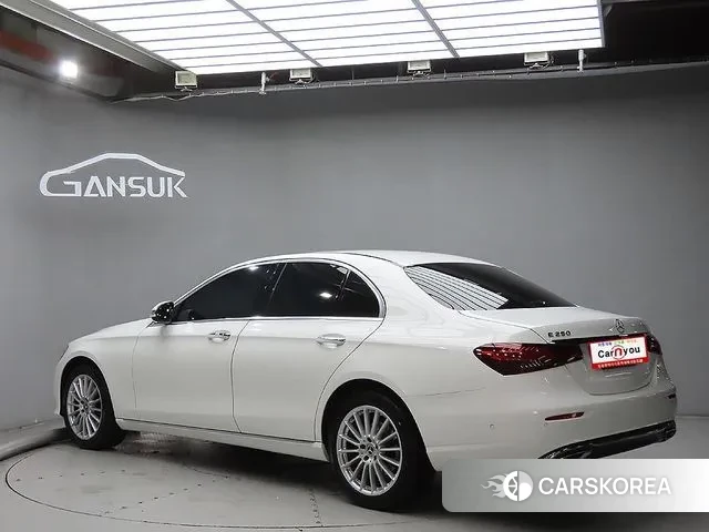 Mercedes-Benz E-Class W213 id 3654588 из Кореи 12