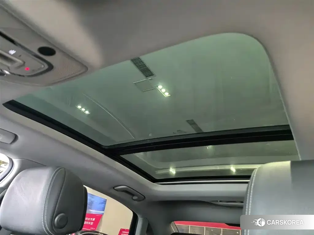 Audi A4L id 4576588 из Китая 12