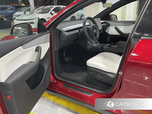 Tesla Model Y id 3920266 из Китая 11