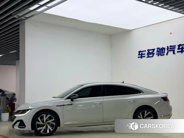 Volkswagen CC 2021 Белый из Китая, фото 2