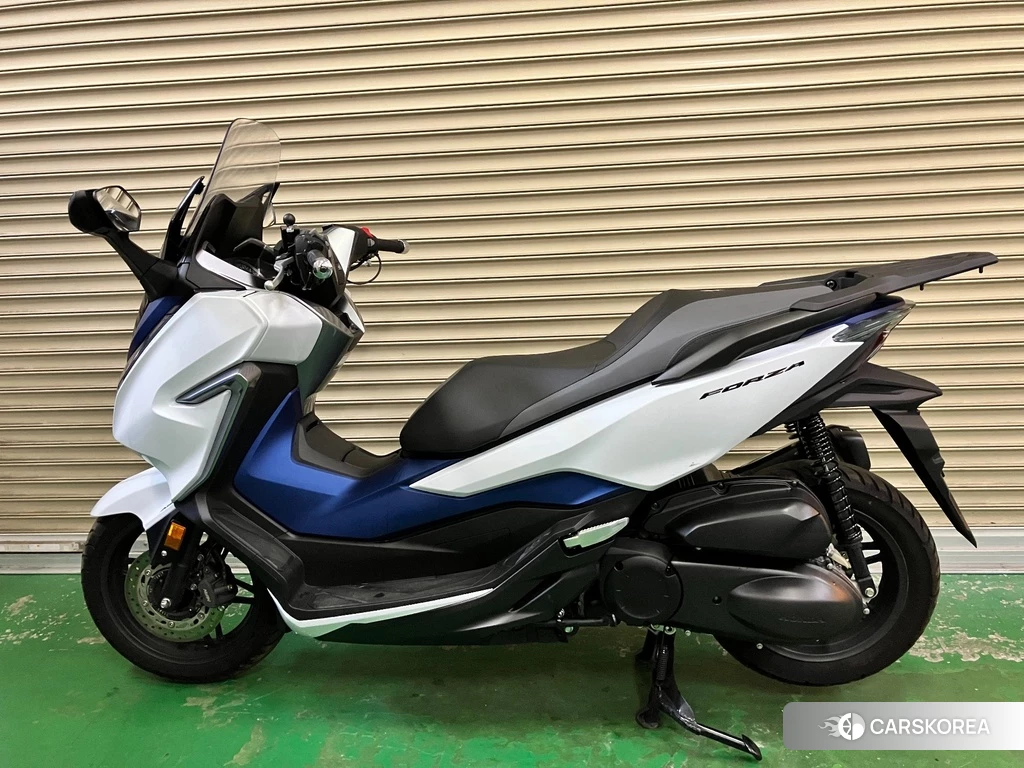 Проданный Honda FORZA 2018 из Японии, фото 2