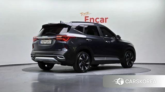 Kia Seltos id 4178679 из Кореи 12