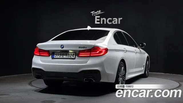 BMW 5 Series (G30) id 2849774 из Кореи 12