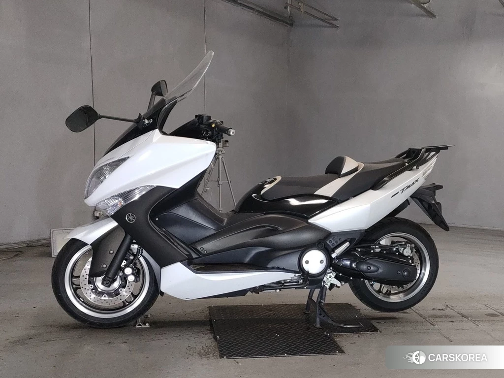 Проданный Yamaha T-MAX 500 id 4175302 из Японии