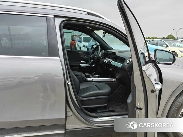 Mercedes-Benz EQB 2024 Темно-серый из Китая, фото 6