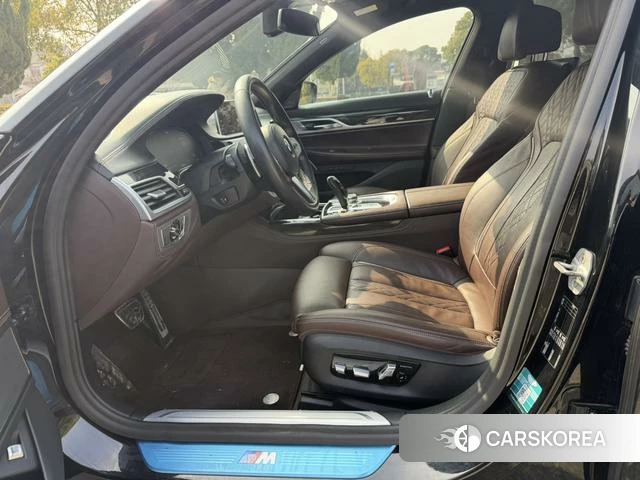BMW 7 series 2021 Черный из Китая, фото 2