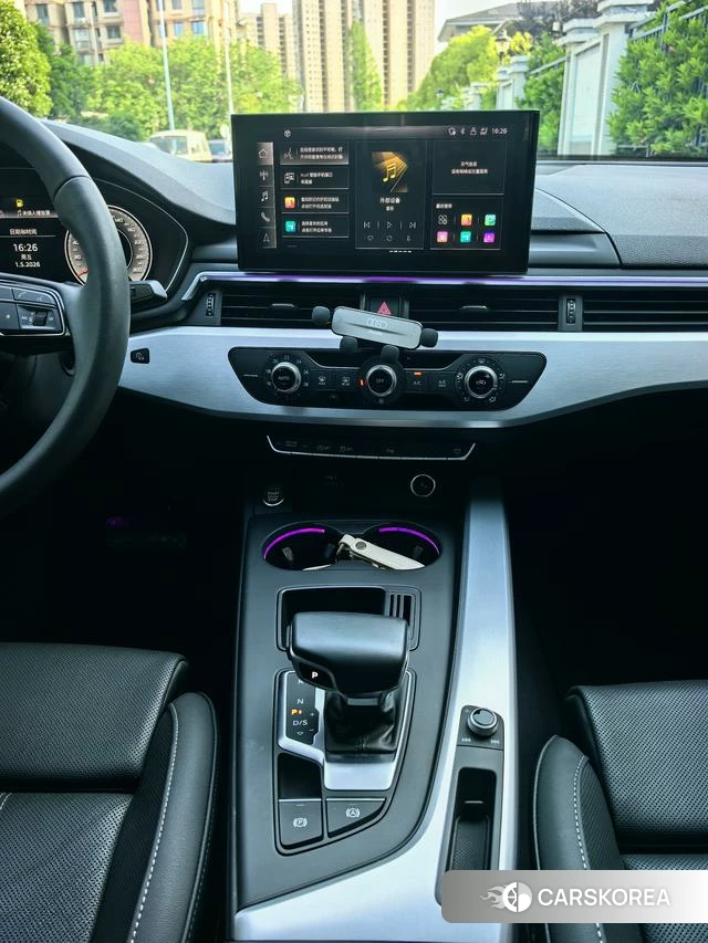 Audi A4L id 4328436 из Китая 8