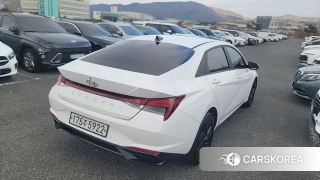 Hyundai Avante (CN7) id 3420794 из Кореи 9