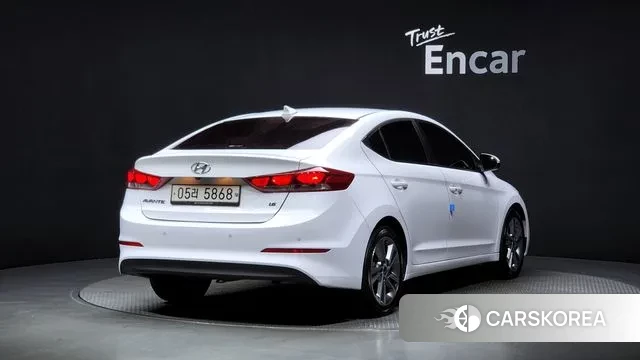 Hyundai Avante AD id 3055657 из Кореи 12