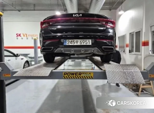 Kia K5 Hybrid 3rd Generation 2022 Черный из Кореи, фото 2