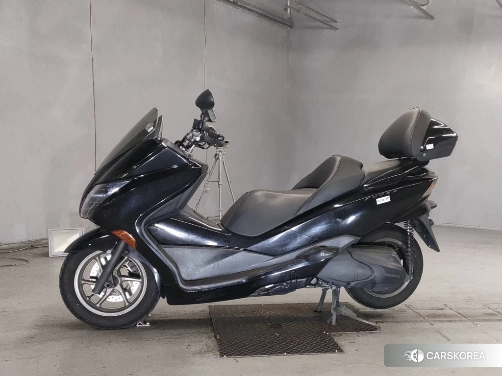 Проданный Honda FORZA Z 2010 из Японии, фото 2