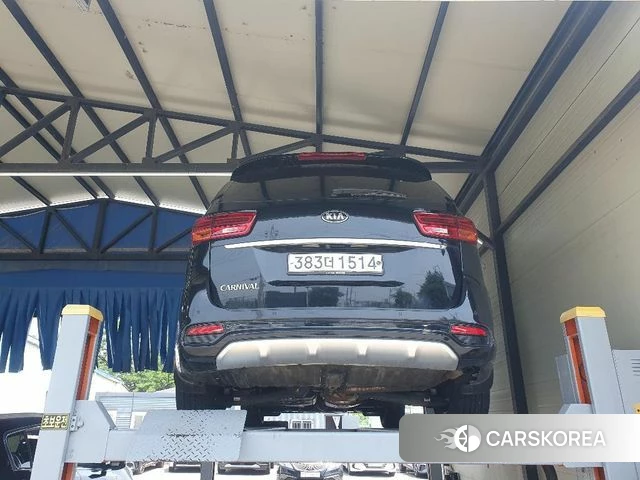 Kia The New Carnival 2018 Черный из Кореи, фото 2
