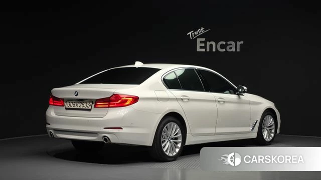BMW 5 Series (G30) id 4435291 из Кореи 12