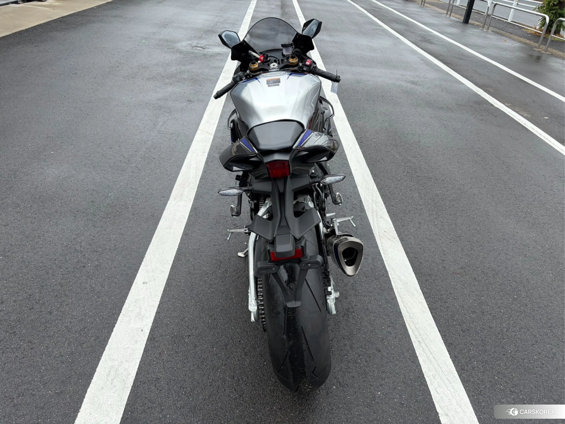 Yamaha YZF-R1M 2025 из Японии, фото 5