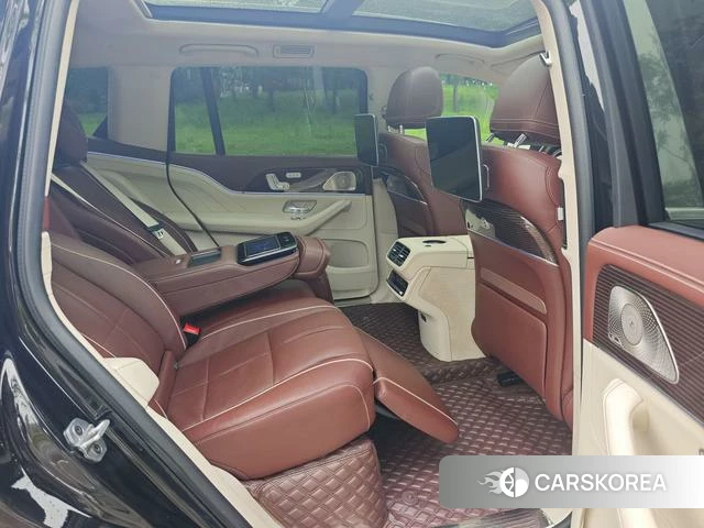 Mercedes-Benz Maybach GLS 2022 Черный из Китая, фото 2