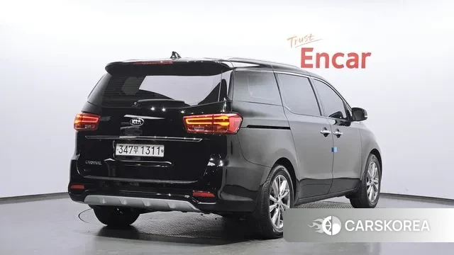 Kia The New Carnival id 3402648 из Кореи 12