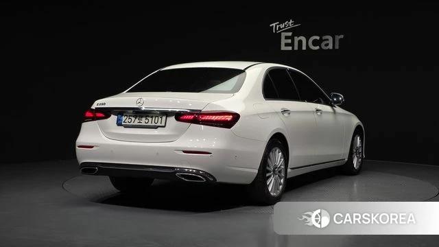 Mercedes-Benz E-Class W213 id 3827626 из Кореи 12