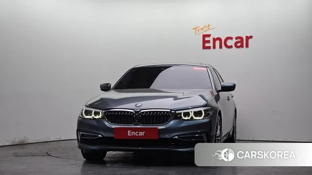 BMW 5 Series (G30) id 3709007 из Кореи 12