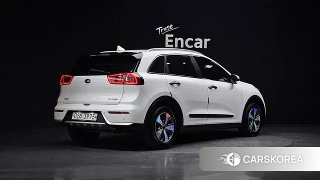 Kia Niro id 3460203 из Кореи 11