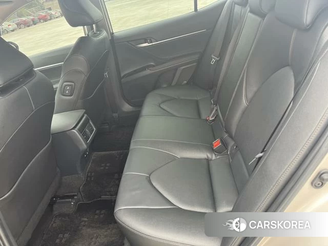 Toyota Camry id 4253370 из Китая 8